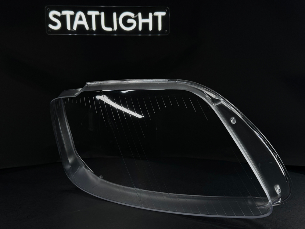 Правое стекло Volkswagen Caddy 3 2004-2010