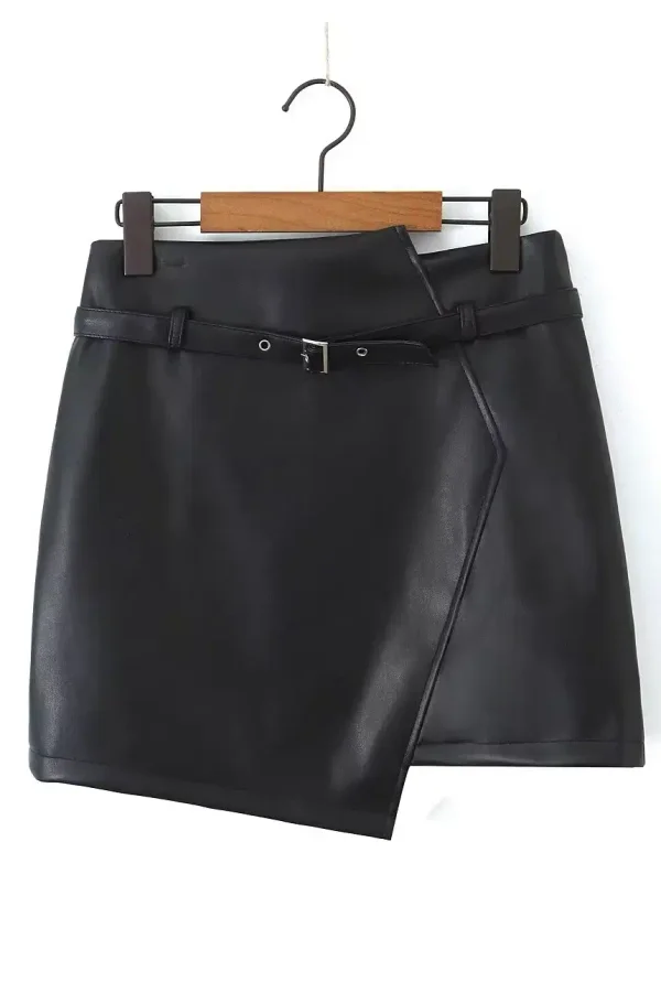 Юбка кожаная «LAZY»
