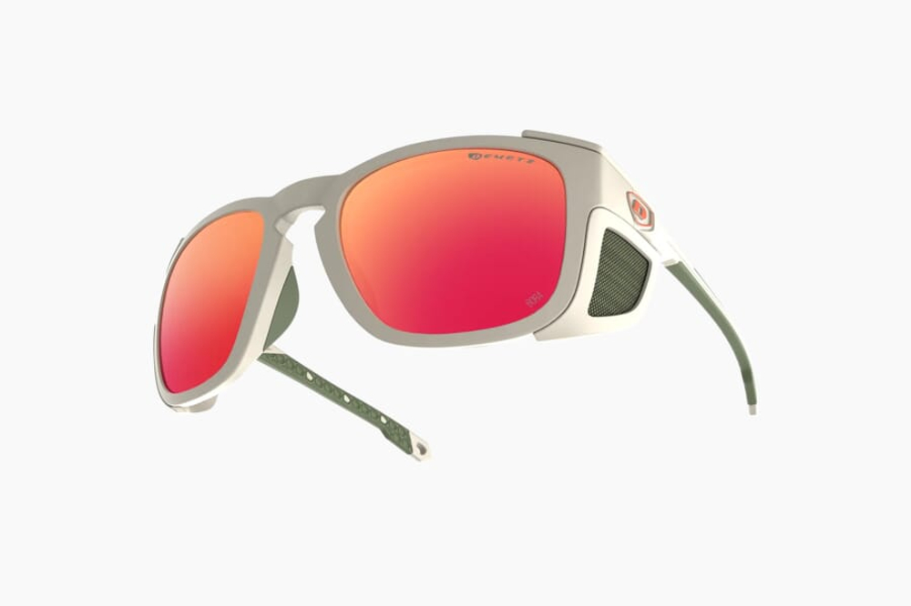 Спортивные очки Demetz Spit-Track / Sand / Khaki Grey Mirror Red Cat.4