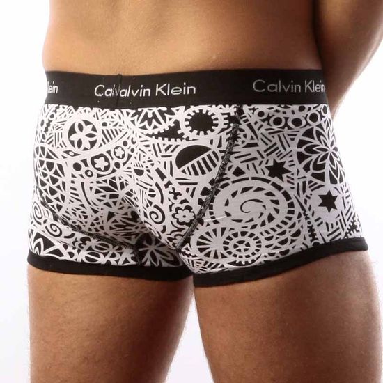 Мужские трусы боксеры Calvin Klein 365 print