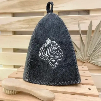 Шапка классическая серая с вышивкой «Тигр 1» (без упаковки)