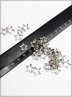 Клепки "Звёзды" 12х12мм (30шт) с цапами для декора.
