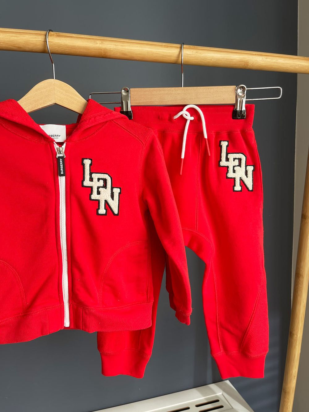 Костюм Burberry