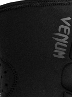 Наколенники Venum Kontact Gel Black/Black (пара)