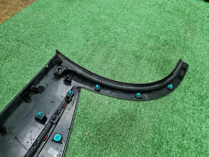 Накладка двери задняя левая Omoda C5 (2022-н.в.)