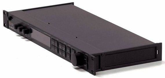 TC ELECTRONIC M-One XL