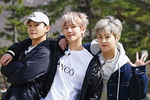 публикация EXO CBX - Selfie Book