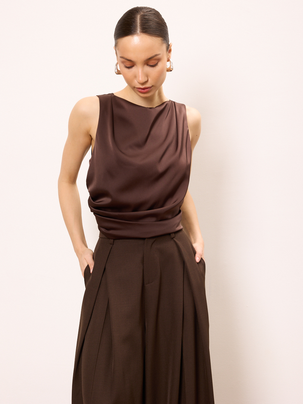 Топ блуза вечерний атласный с открытой спиной