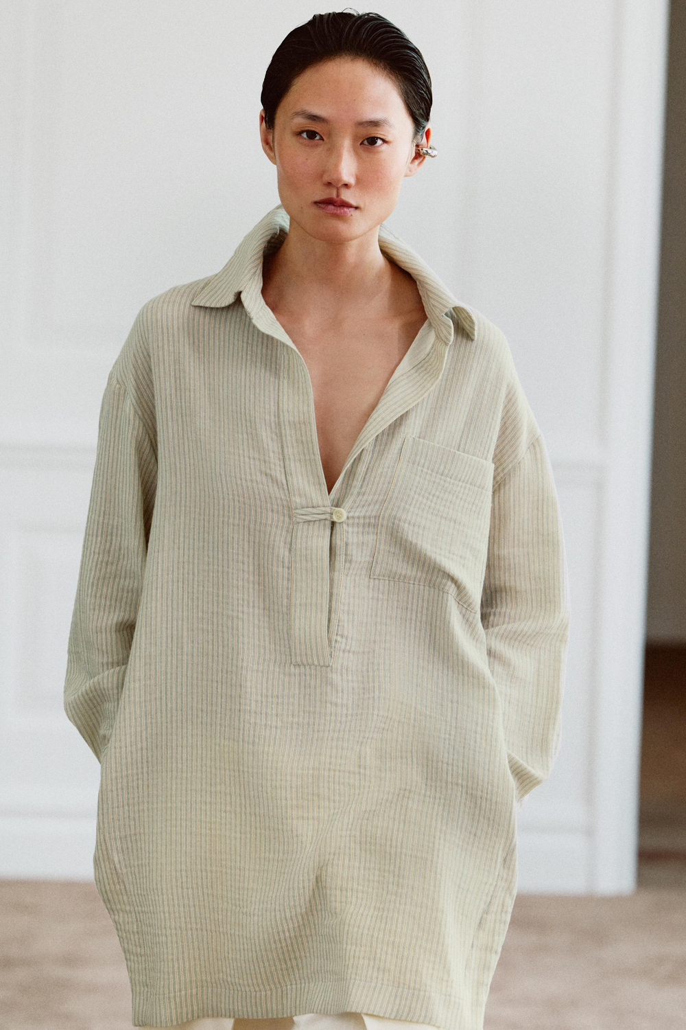 ZARA АСИММЕТРИЧНАЯ РУБАШКА В ПОЛОСКУ — ZW COLLECTION, ЗЕЛЕНЫЙ