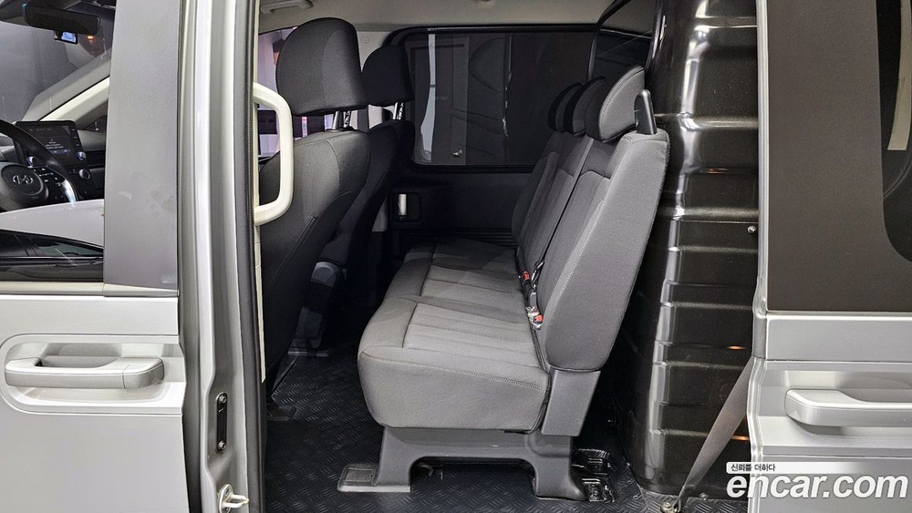 Hyundai Staria Cargo 5인승 (02.2022)