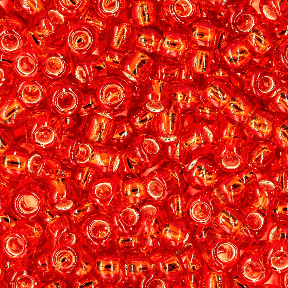 Японский бисер TOHO Round 8/0 (№25), с внутренним серебрением, прозрачный