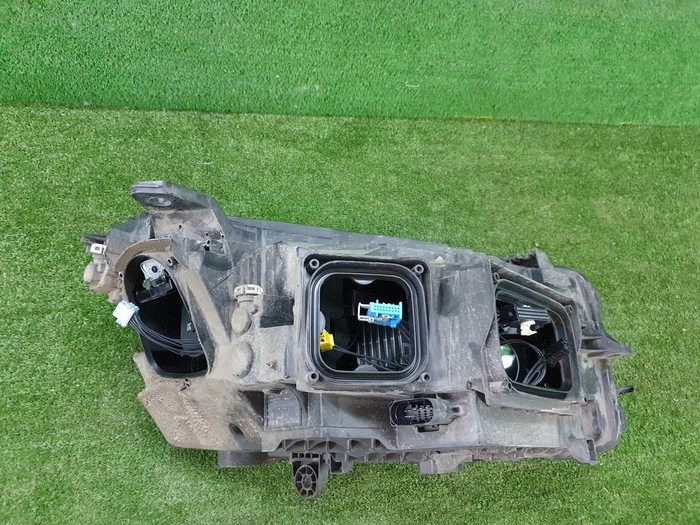 Фара левая Mercedes GLC X253 (2015-2019) LED