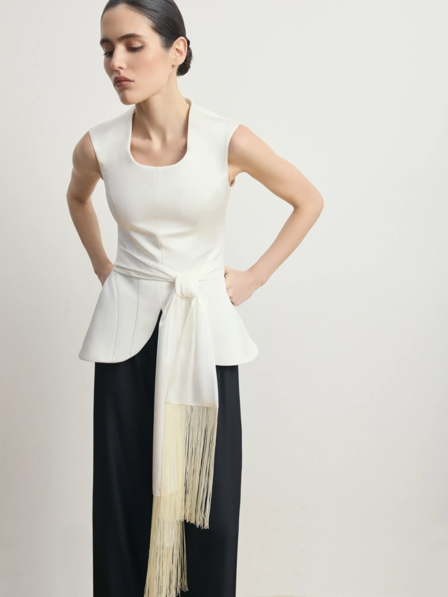 Молочный корсетный топ из атласа "Muse Blanc"