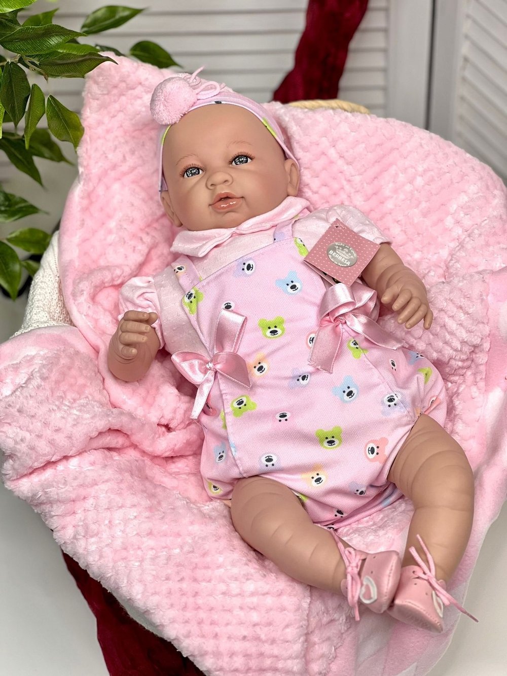 Кукла Berbesa мягконабивная 50см SARA (5213S)