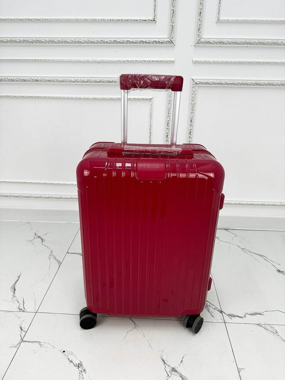 Чемодан Rimowa М
