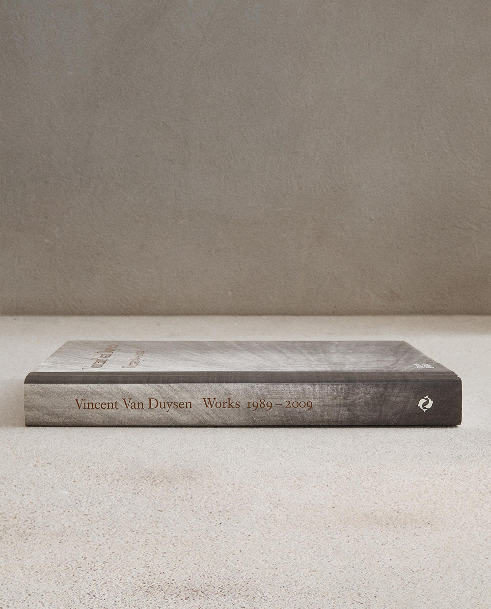 Vincent Van Duysen: Works 1989-2009. Альбом проектов архитектора (на английском языке)