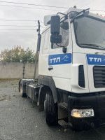 МАЗ 5440 4x2 Седельный тягач 5440С5-8580-031 (Дизельный, 6,7 л, 328 л.с., МТ)