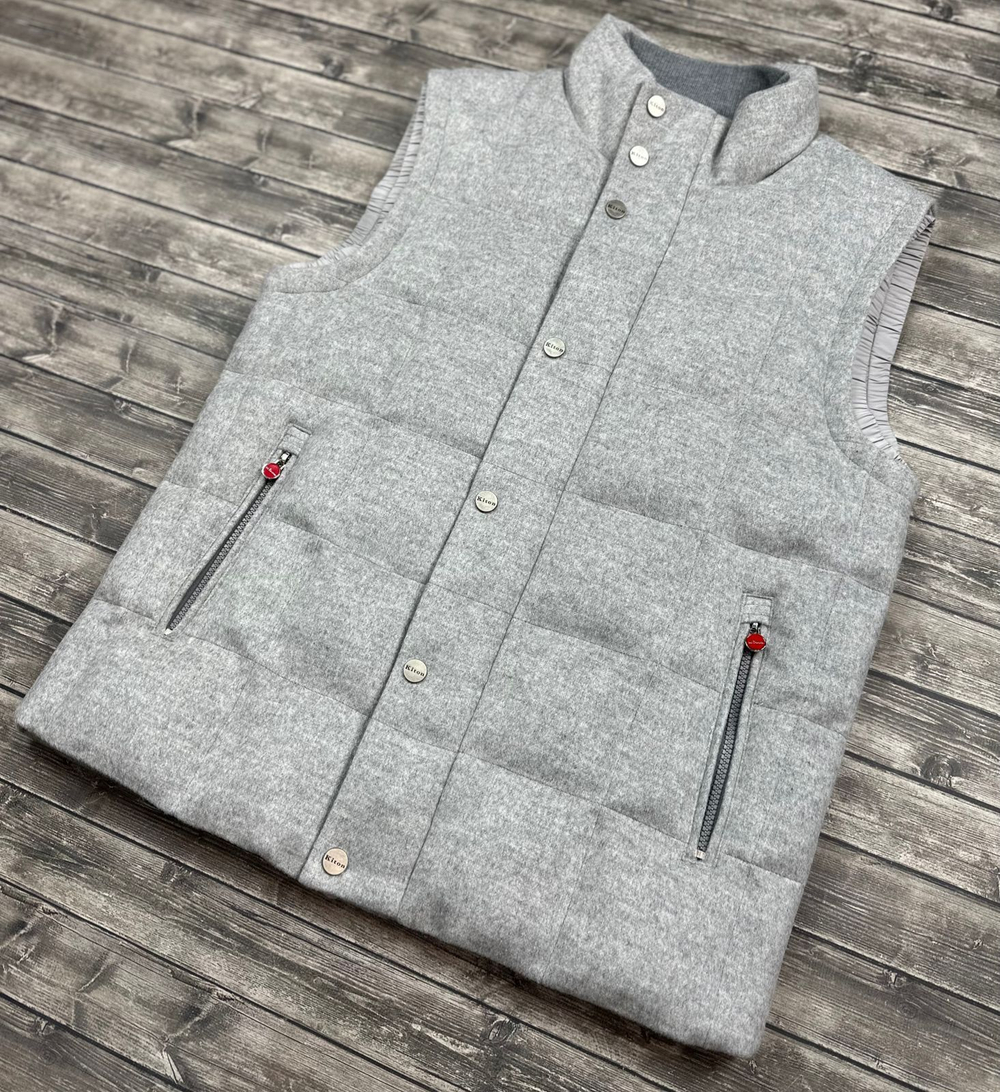 Безрукавка Kiton