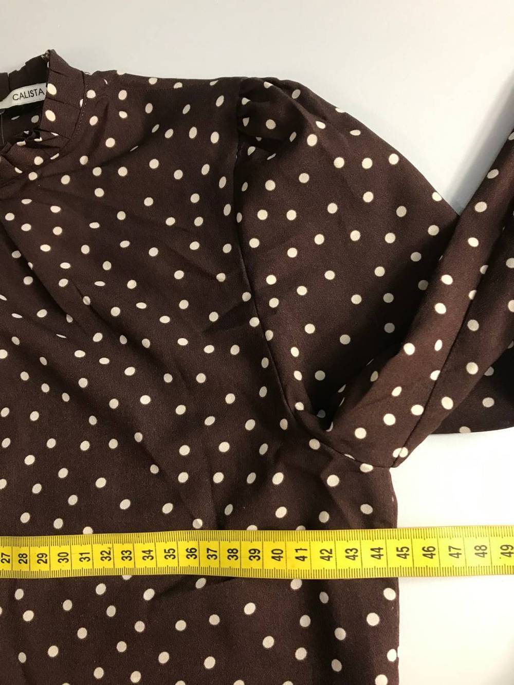 Блузка Calista в модный горошек, визуально 44 размер