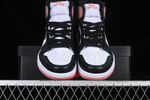 Air Jordan 1 Retro High Rust Pink