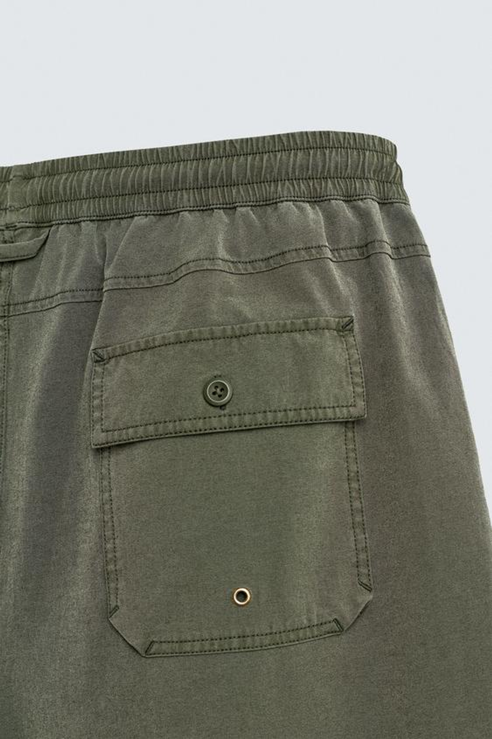 ZARA ДЛИННЫЕ ПЛАВКИ С ЭФФЕКТОМ ПОТЕРТОСТИ, ХАКИ
