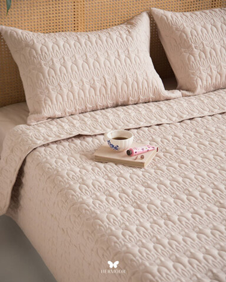 Комплект постельного белья двуспальный Rio Grand Coral Milk Hermodr 7 предметов 130220295 Иран