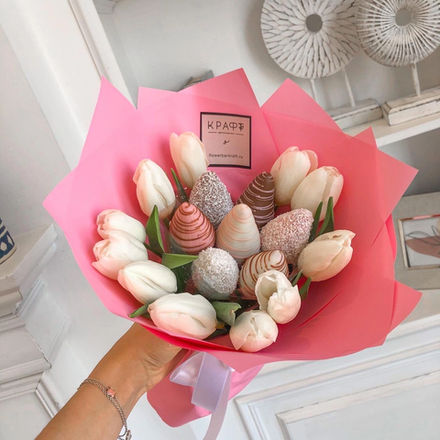 Сатурн xs с тюльпанами