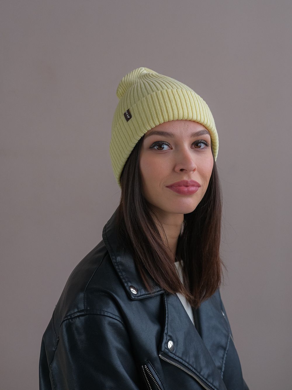 Шапка вязаная весенняя/осенняя (Груша) МУЛА