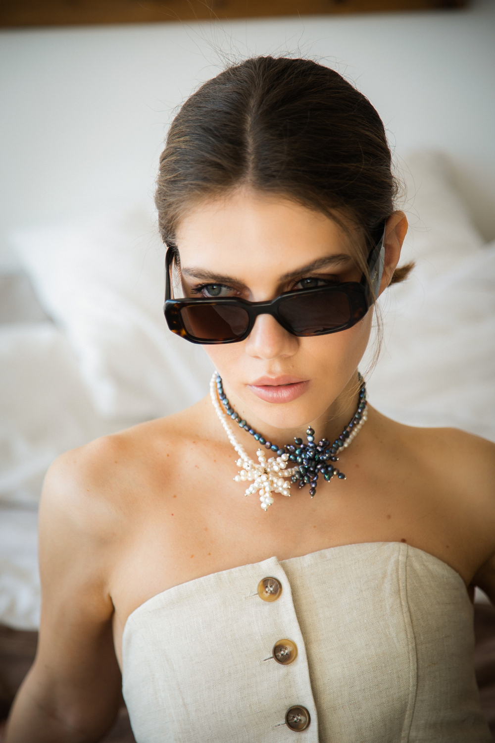 MANIOVICH Black Champagne Shower Choker