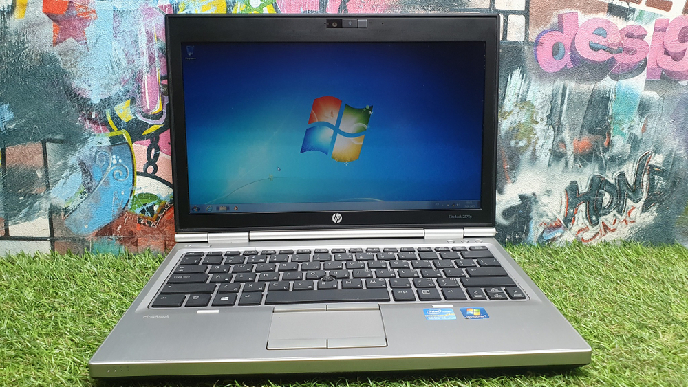 Ноутбук HP i5/6 Gb