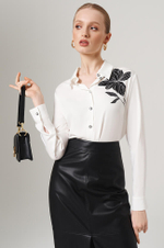 23089 Блузка женская (молочный)