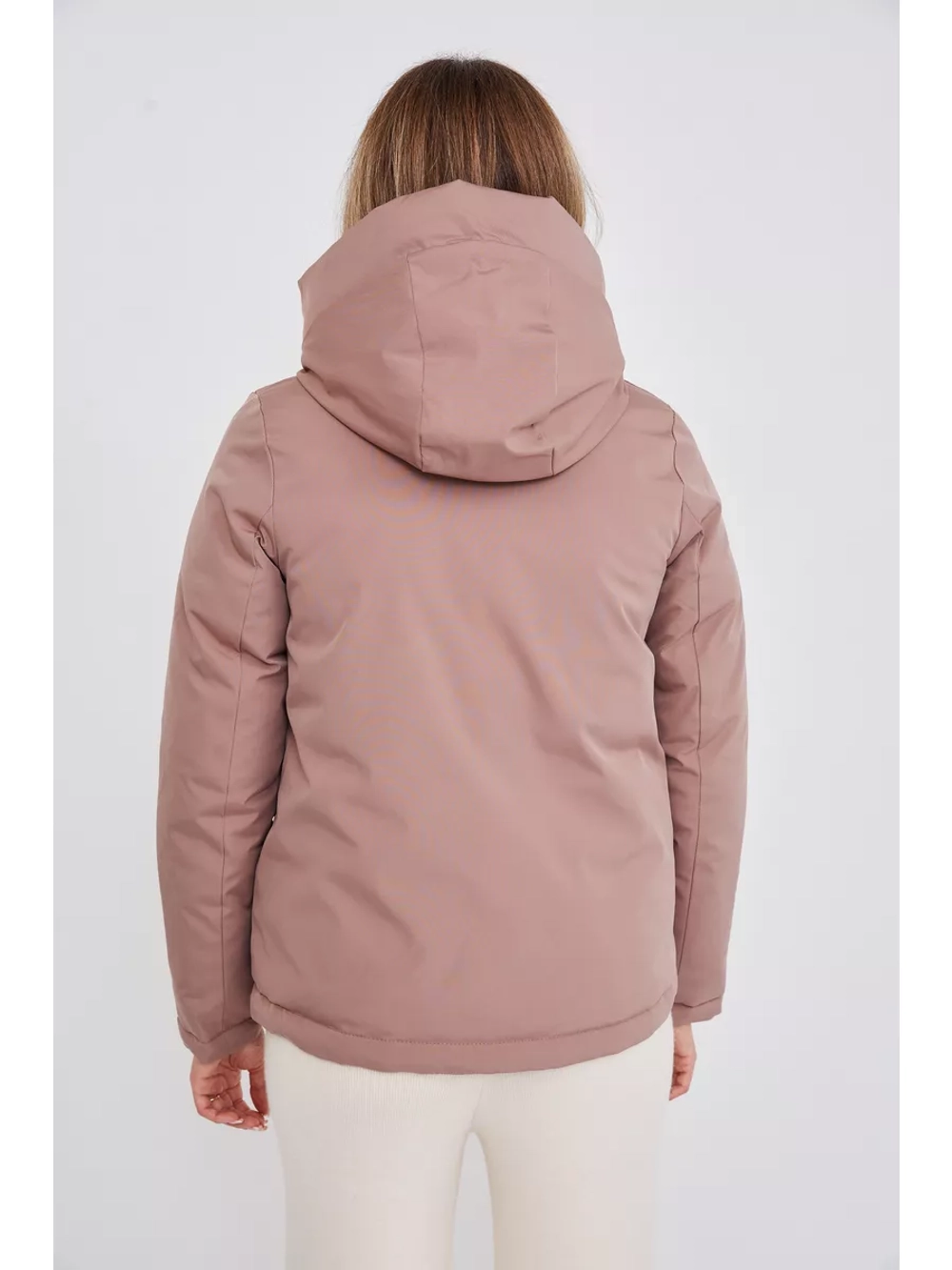 Куртка демисезонная больших размеров с капюшоном