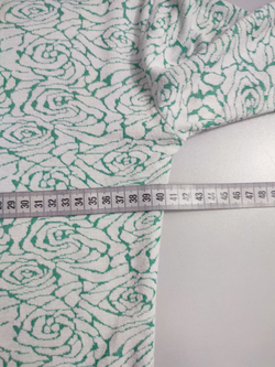 Джемпер с цветами 42 размер