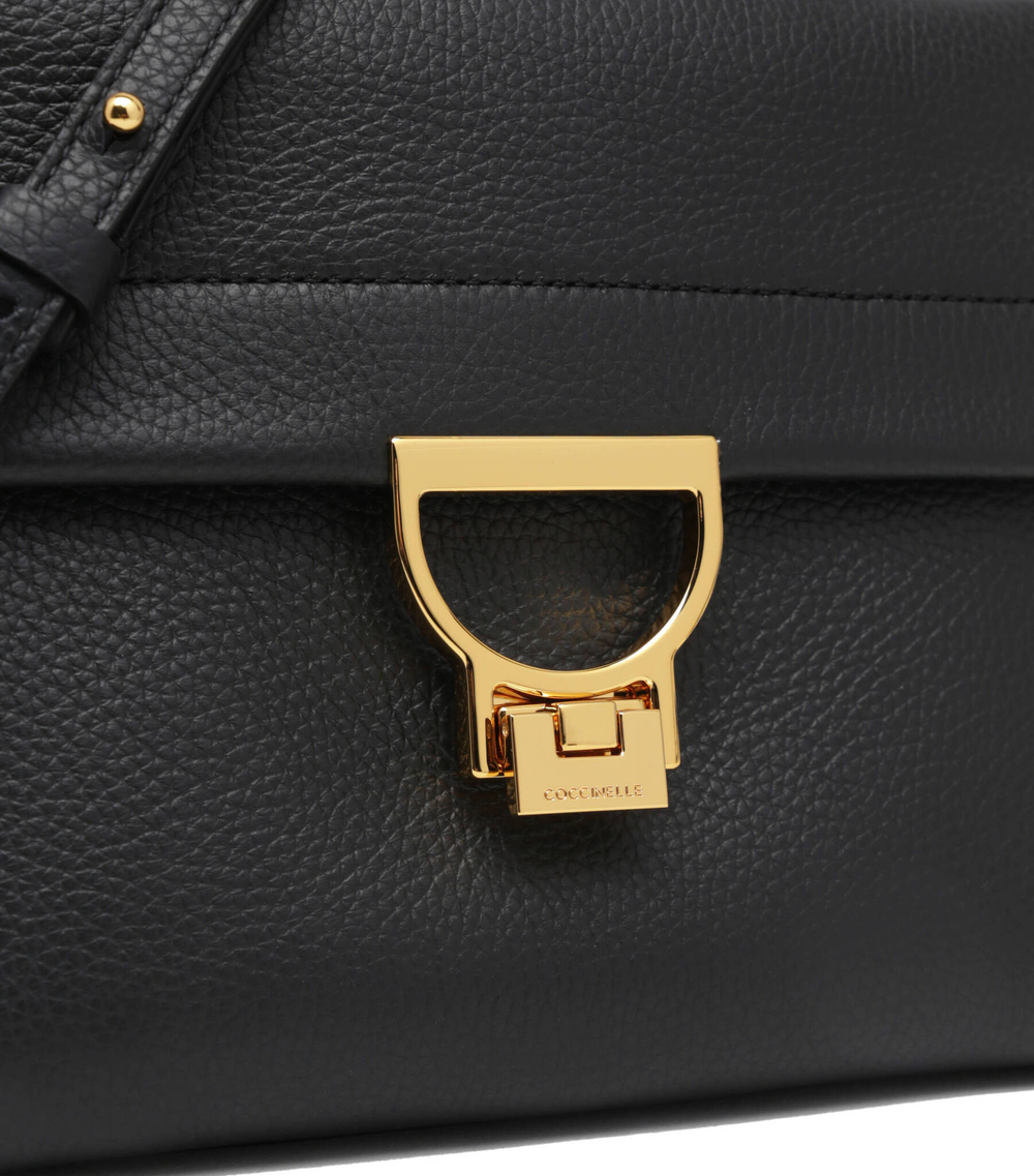 Кожаная сумка через плечо MD5 Arlettis E1 MD5 18 01 01 Coccinelle - черный(E1 MD5 18 01 01)