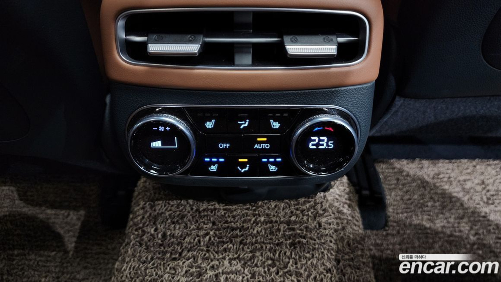 Genesis GV70 2.5T Бензин AWD (10.2021)