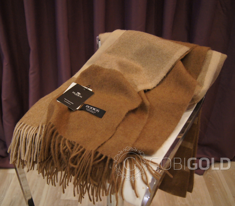 Плед из 100% шерсти молодого верблюжонка 150x200 см. (BODIOS) МОНГОЛИЯ