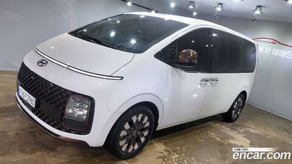 Hyundai Staria 라운지 9-и местный (11.2021)