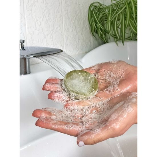 Шампунь твёрдый Greena Avocadova с пудрой ним и крапивой