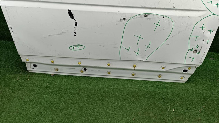 Дверь передняя правая Land-Rover Freelander 2 (2006-2014)