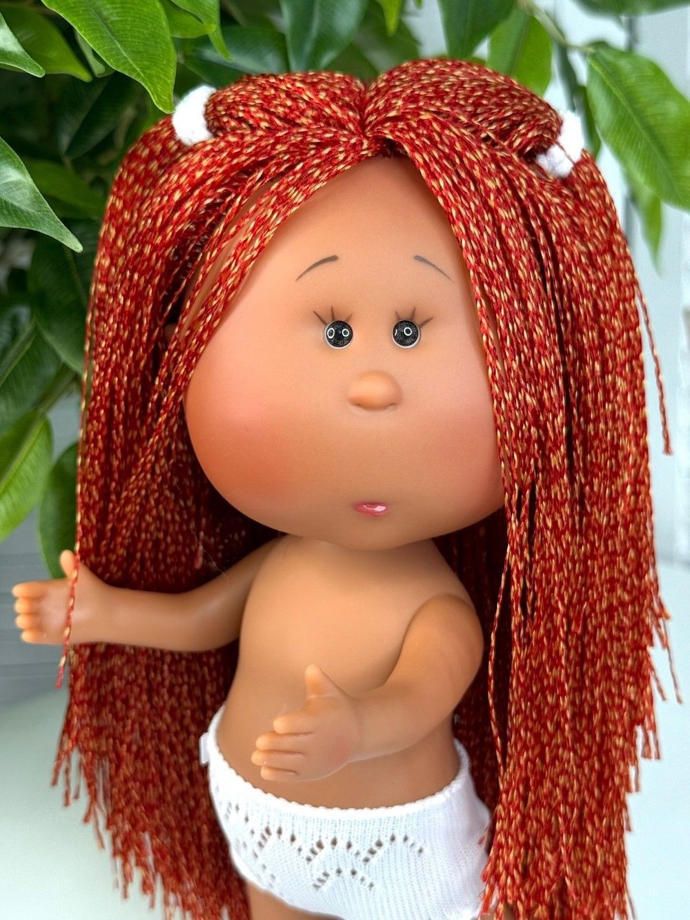 Кукла Nines виниловая 30см MIA LATINA без одежды (3000WL4)