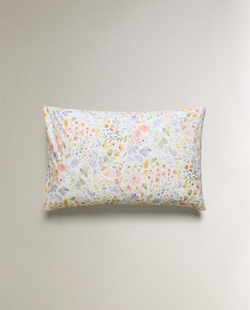 ZARA HOME НАВОЛОЧКА С ЦВЕТОЧНЫМ ПРИНТОМ, ЖЕЛТОВАТО-БЕЛЫЙ