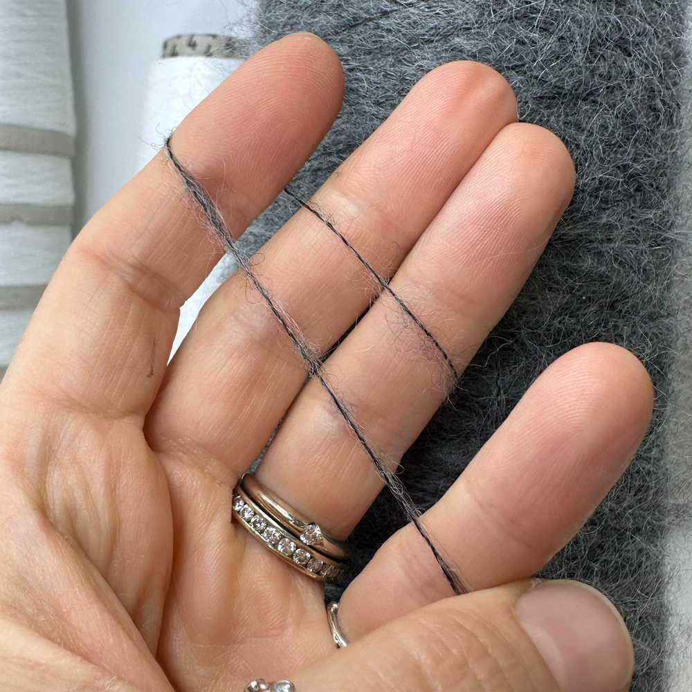 BLANCHE - Lanificio Dell Oliva; 35% суперкидмохер, 35% baby альпака, 30% п/а; 1000м/100гр; col. 110, цвет: серый средний меланж