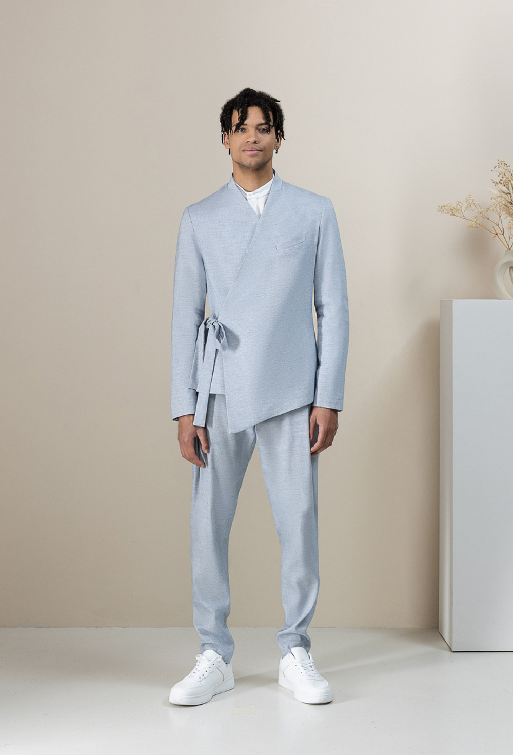 Костюм мужской серый 08-01-23 SS men