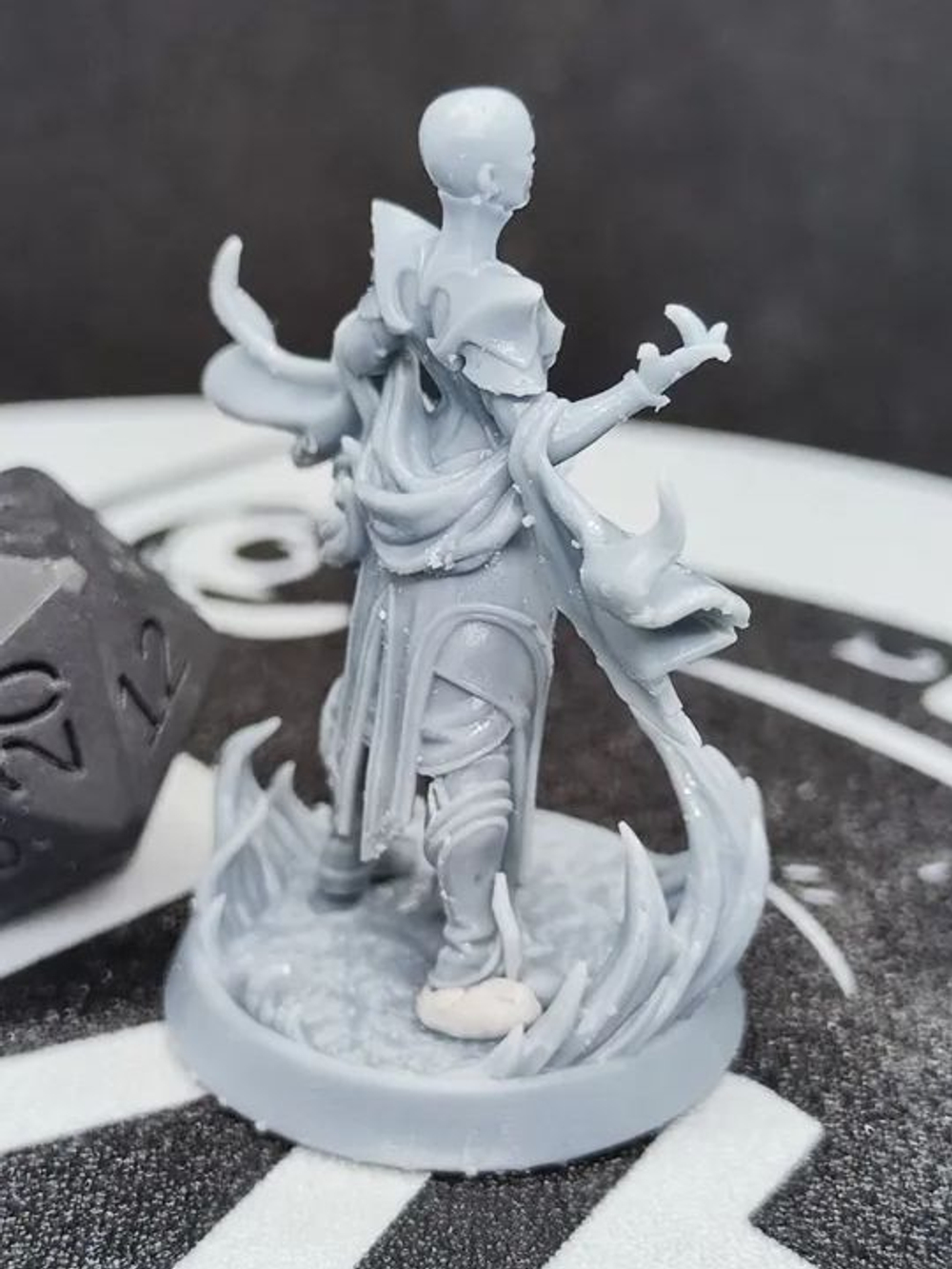 Алая Волшебница. ДнД DnD миниатюры набор Рассветный Штурм