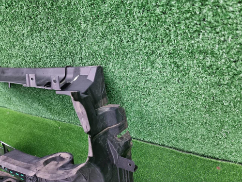 Воздуховод радиатора BMW 2er G42 (2021-н.в.)