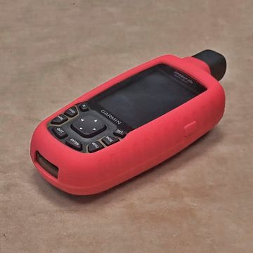 Чехол для Garmin GPSMAP 65/64/62 силикон (Красный)