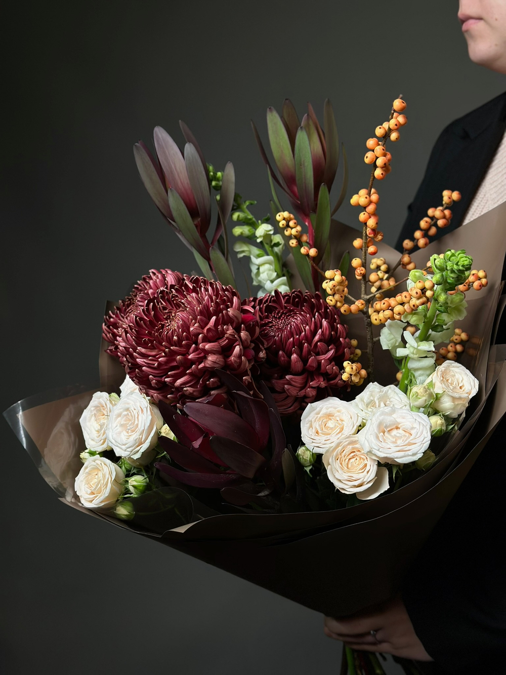 Сборный букет «Игра контрастов»