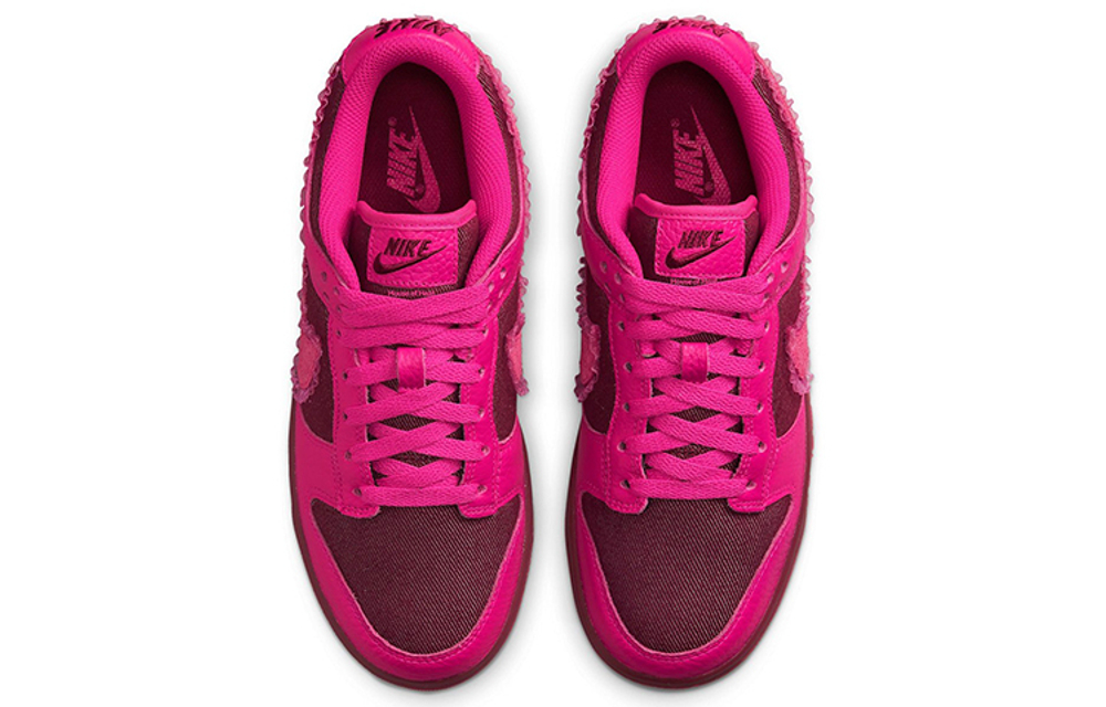 Кроссовки Nike Dunk Low "Valentine'S Day" (Женская размерная сетка)