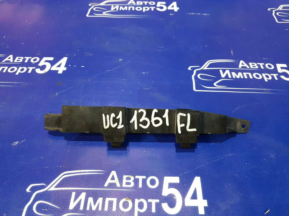 Крепление бампера переднее левое Honda INSPIRE 2003-2007
