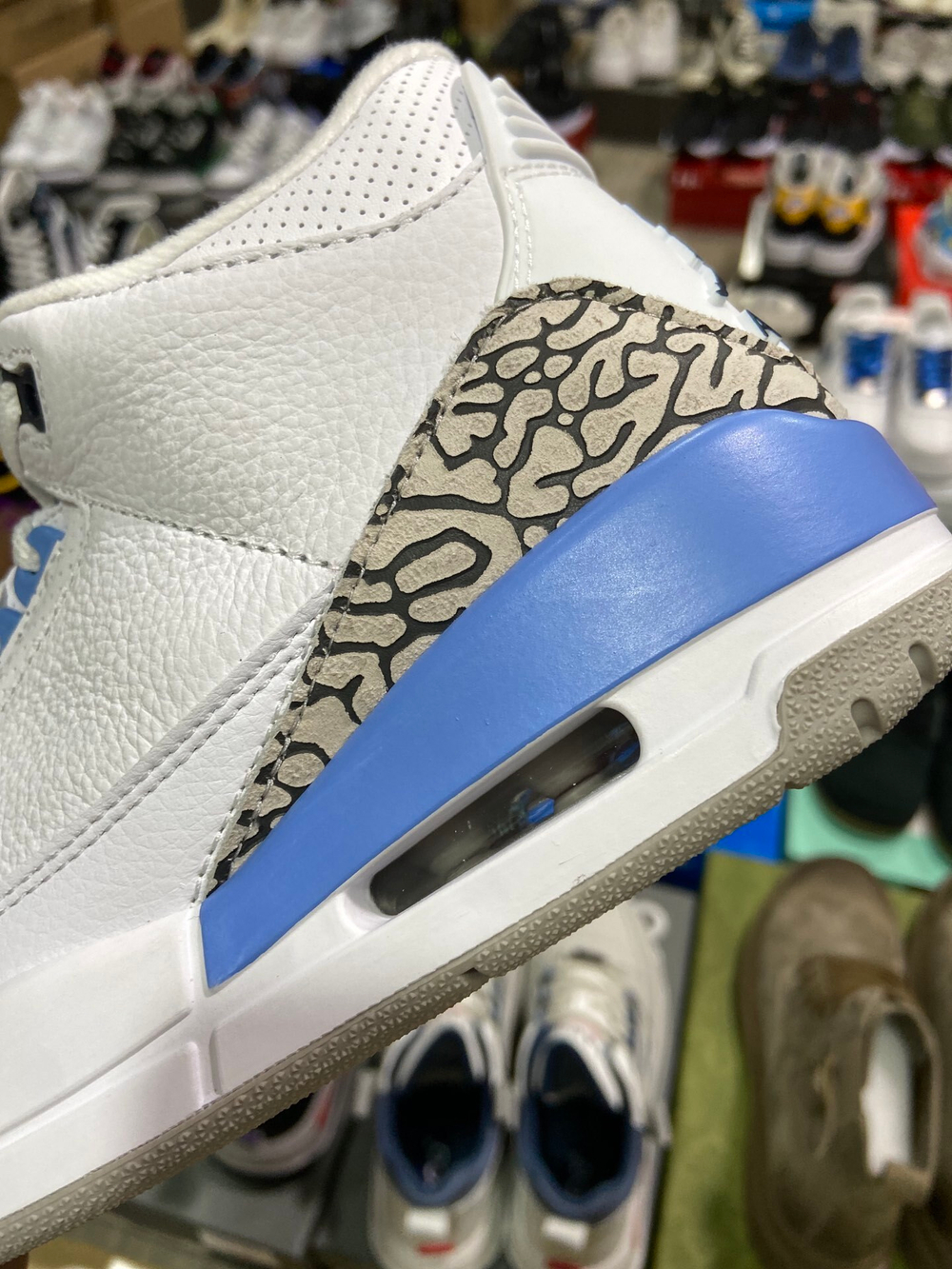 Jordan 3 Retro UNC